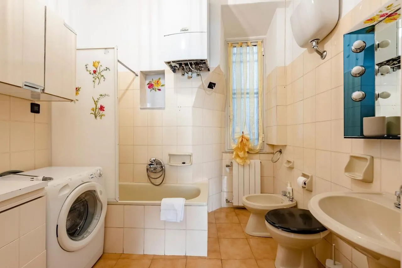 Joivy Alba Family Flat Apartment Genoa 0*,  Italy